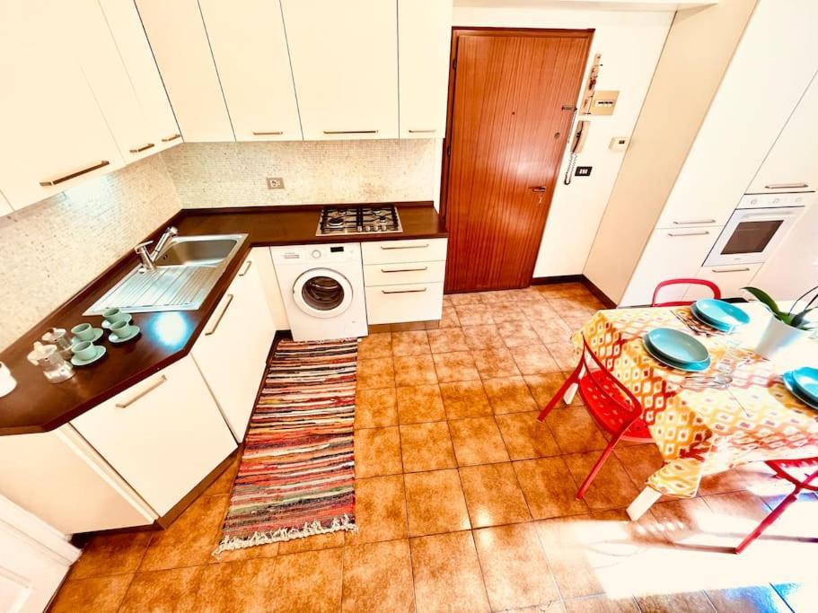 Gloriosos House Apartment Болоня Екстериор снимка
