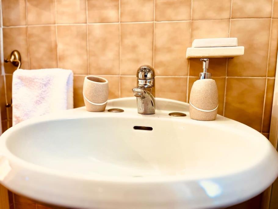 Gloriosos House Apartment Болоня Екстериор снимка