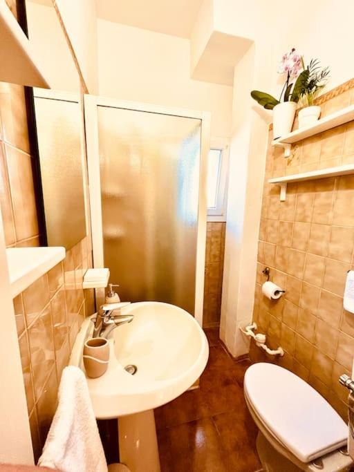 Gloriosos House Apartment Болоня Екстериор снимка